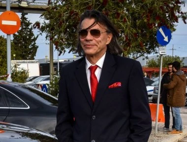 Σήμερα συνεδριάζει το δημοτικό συμβούλιο Μαραθώνα για να αποπέμψει τον Η.Ψινάκη από Δήμαρχο